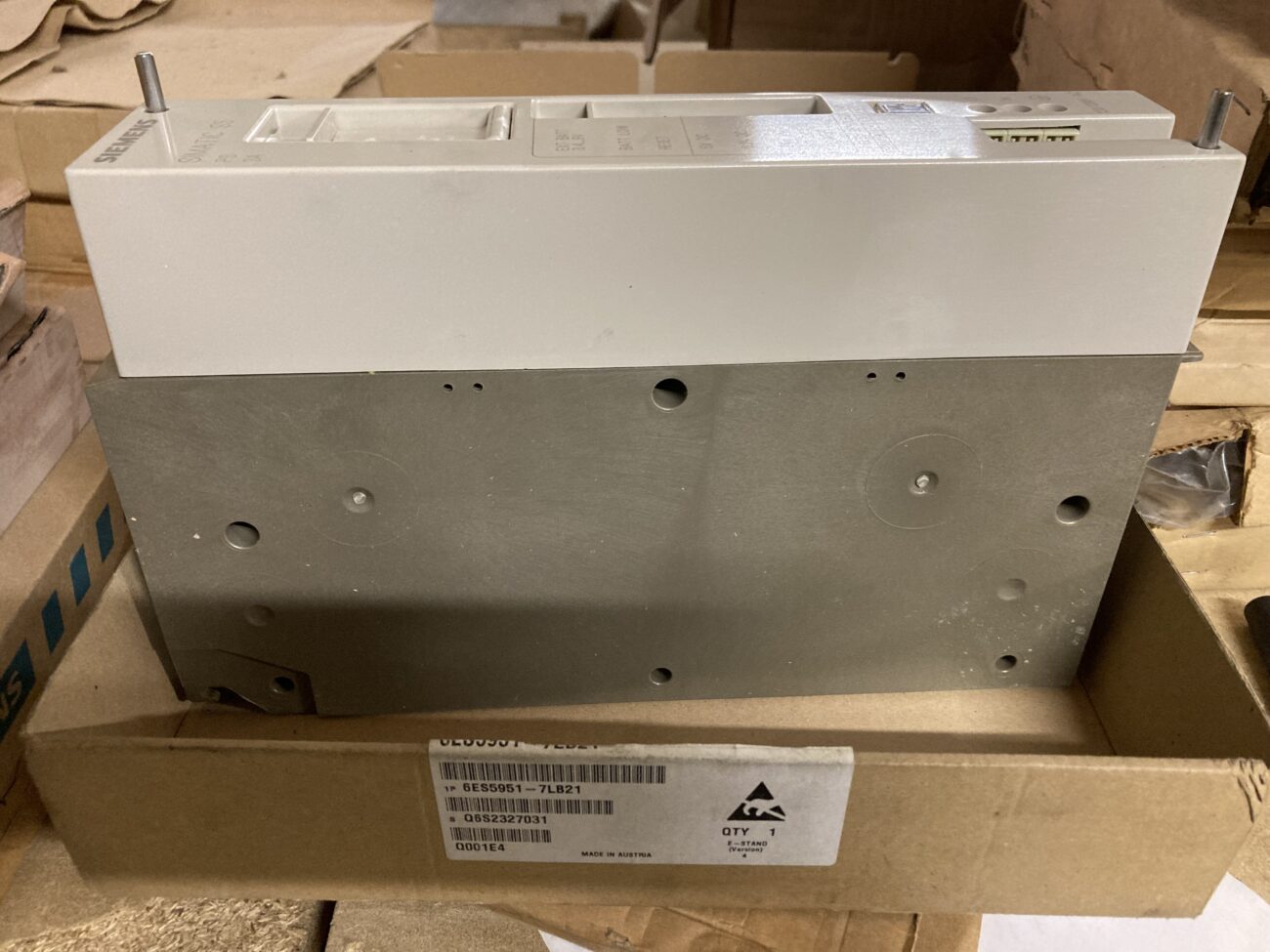 SIEMENS 6ES5951-7LB21
