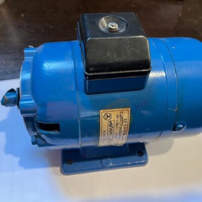 электродвигатель УЛ-062 ( 50HZ 220V 5000 об/мин )