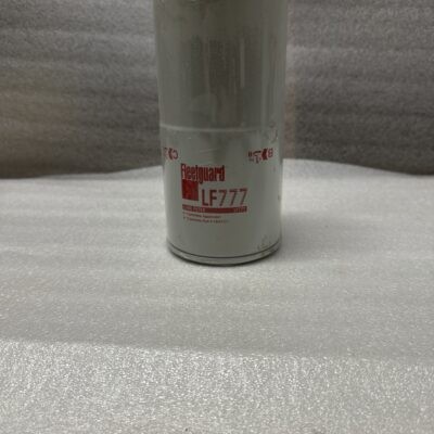 Фильтр масляный Fleetguard LF777