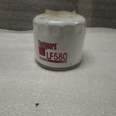 масляный фильтр Fleetguard LF580